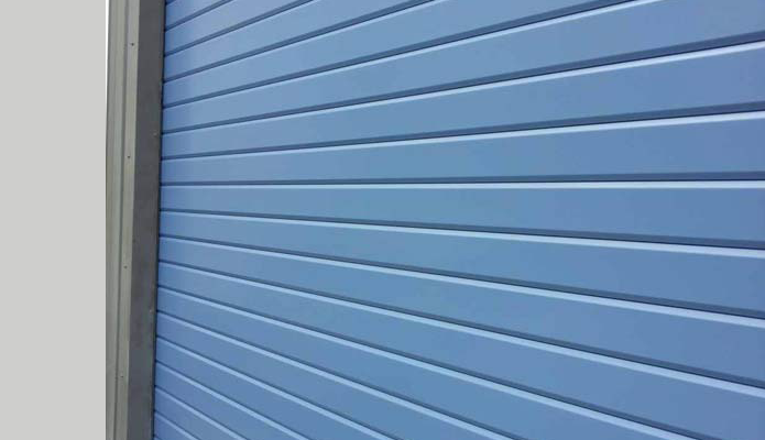 serrurier pose rideau metallique indre